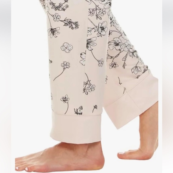 Flora Nikrooz Womens 2-Piece Pajama Set with Super Soft Satin and Notch Collar - Picture 4 of 6